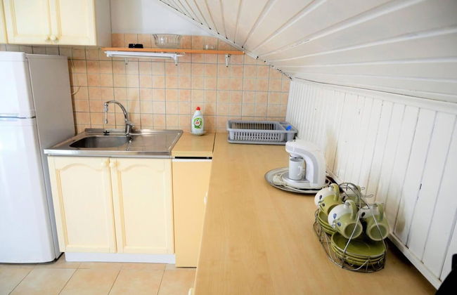 Sea View Apartment on Walking Distance to sea - Foto 13