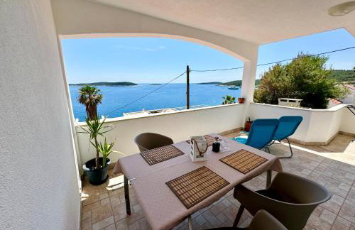 Apartment MORE Island Vis - Photo 12