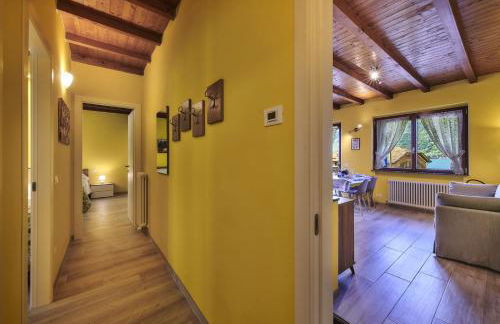 CASA DELLA MUSICA APARTMENT lake view and garden - Foto 12