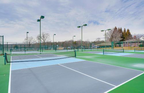 Smith Mountain Lake Condo with Pool Access - Foto 26