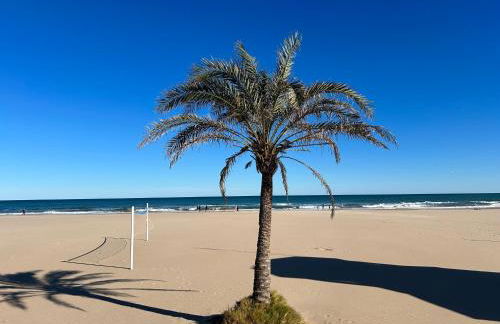 Gandia Playa Moderna - nuevo con piscina y parking, 2 banos, playa 300 m, grau 300 m - Photo 29