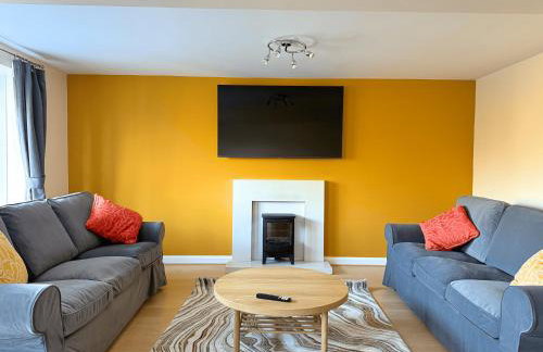 Stunning 4 BR Townhouse for 8 With Free Parking - Foto 3