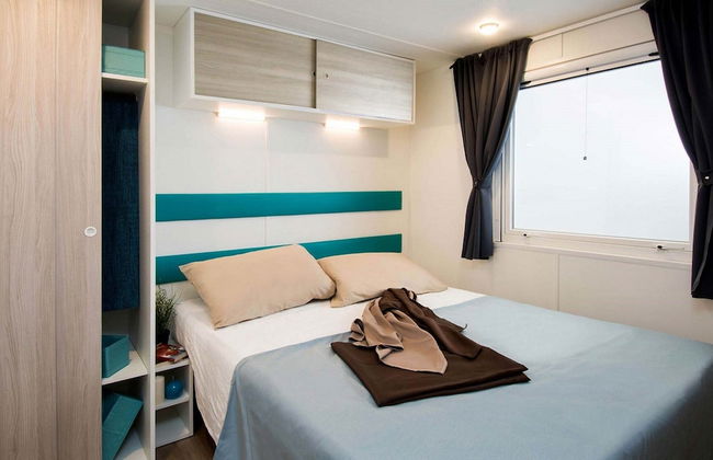 Pine-shaded Getaway w/ Pool - Photo 5