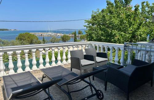 Apartment Roko (10m from the beach) - Foto 3