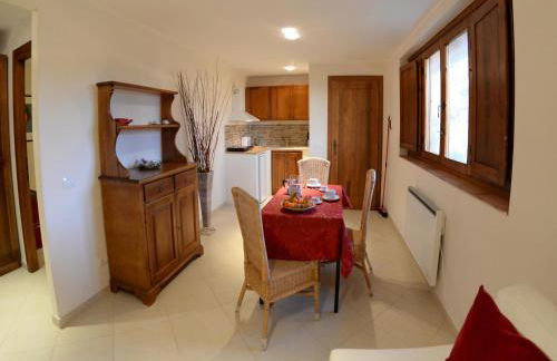 Tuscan Hideaway with Pool - Foto 21