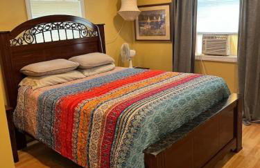 Nothing Fancy Older Pet Friendly Home near I 95 - Foto 51