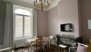 GRAND APPARTEMENT DE STYLE HAUSSMANNIEN - Foto 5