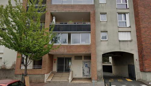 Luxueux Appartement Evry Centre - Parking - RER à 10 min - Foto 2