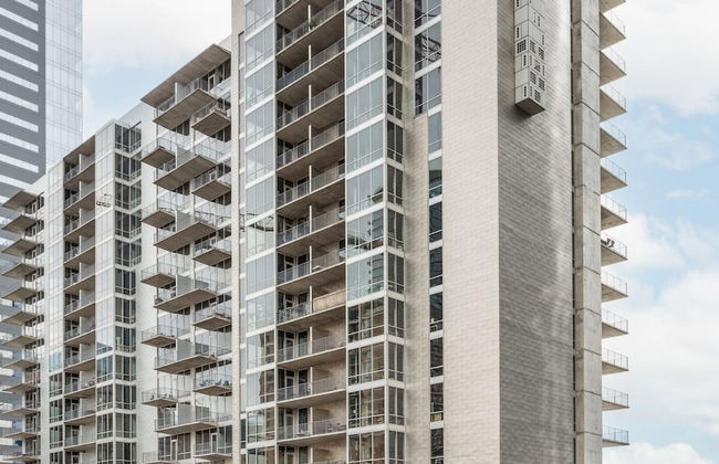 Austin Legendary 1BD 1BA 2nd Street District Apartment - Photo 20