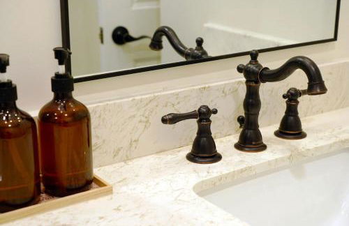 Centrally Located Charming LA Home with Food Scenes - Foto 38