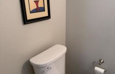 Modern Entire 2-Bedroom House for 6 Guests at University City - Foto 34