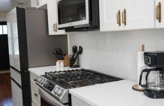 Stay at The Oak - Downtown New Braunfels Getaway - Foto 12