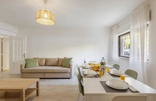 3BR Comfort & Convenience apt in central Massamá - Photo 1