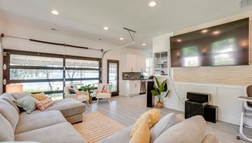 Waterfront Deck with Fire Pit Lake Spokane Gem! - Foto 5