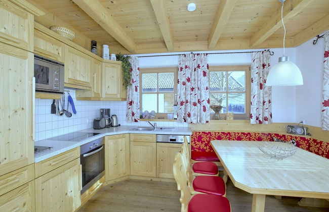 Chalet in Konigsleiten Near Ski Bus & Pool - Foto 13