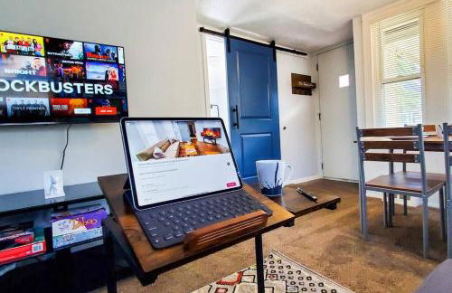 Cozy Bungalow 10 Min to DTWN CLE - Foto 28