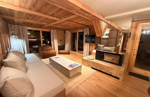 Before making a request, please read my host profile at the bottom of the page # Chalet Pinar - ski-in I ski-out with terrace - Foto 3