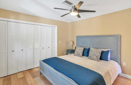 Paradise with a pool, pier and private beach area - Foto 14