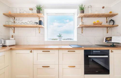 Stunning Renovation edge of Frome + country views - Photo 47