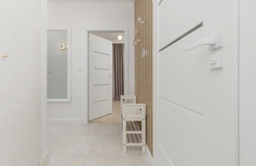 Warsaw Piaseczno Comfy Apartment Cichej Łąki by Noclegi Renters - Foto 16