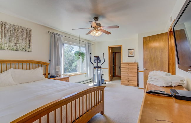 4 BR Country Home in Suburbs W/trails & Parks - Foto 7