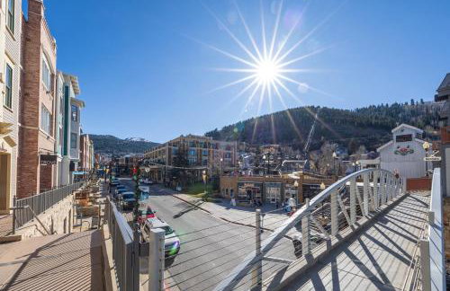 Ski in Ski out Main Street Balcony Hot Tub - Photo 30