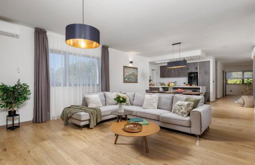 Villa Lastine near Rovinj - Photo 31