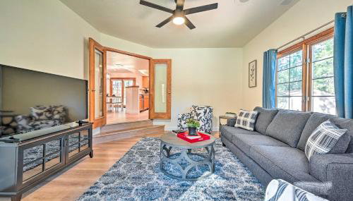 Spacious Flagstaff Home with Hot Tub and Grill! - Foto 5