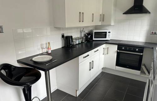 Charming 2Bedroom Home with Garden & Parking for 2 - Foto 5