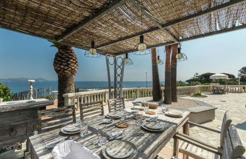 Luxury Villa with Jacuzzi in Les Issambres - Foto 6