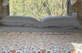 Luxury Airstream Getaway with Sauna and Hot Tub - Photo 5