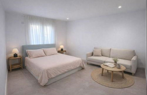 Villa Leandro, First Line Villa with amazing sea views and private access to the sea! - Photo 36