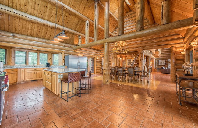 Azalea Retreat- The Lodge by Avantstay Best View - Foto 23