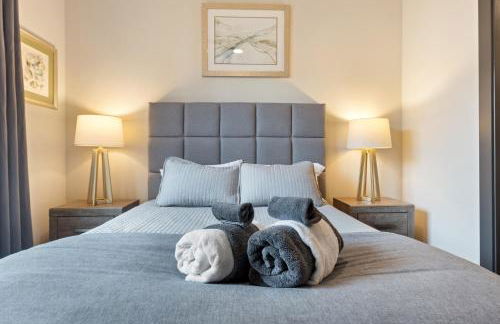 Modern Comfort North Austin with Balcony and Workspace - Foto 22