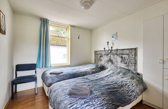 Cozy Holiday Home in a Lovely Environment - Photo 3