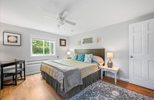 Exceptional Contemporary Retreat with 4 King Beds in Mystic CT - Foto 30