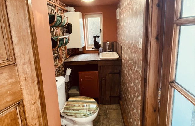 Charming Cottage Sleeps 4 With Sauna - Foto 14