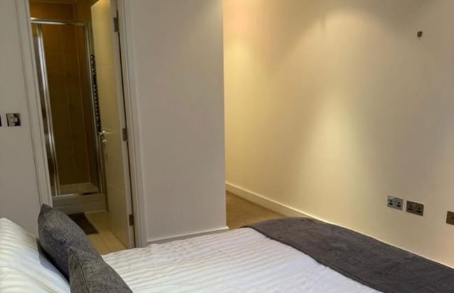 Leeds Apt - Hottub - Sleeps 6 - Special Occasions - Foto 5