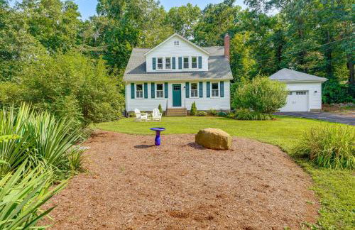 2 Mi to Dtwn 2-Acre Retreat with Large Yard! - Foto 1