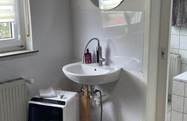 Schicke Ferien- und Monteurswohnung 53 qm Philippsburg - Foto 5