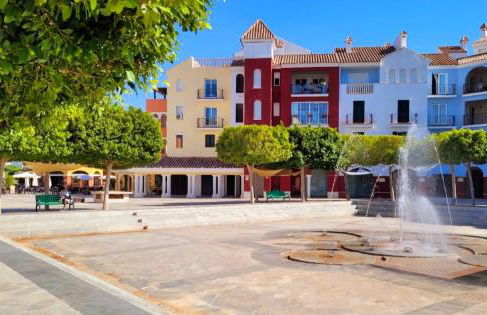 Ground Floor Licenced Apartment, Close to Town & Pool - Foto 6