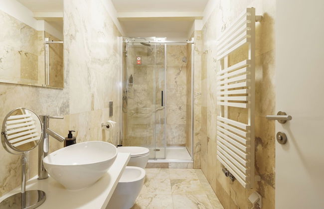 Limehome Prague Halkova - Foto 80