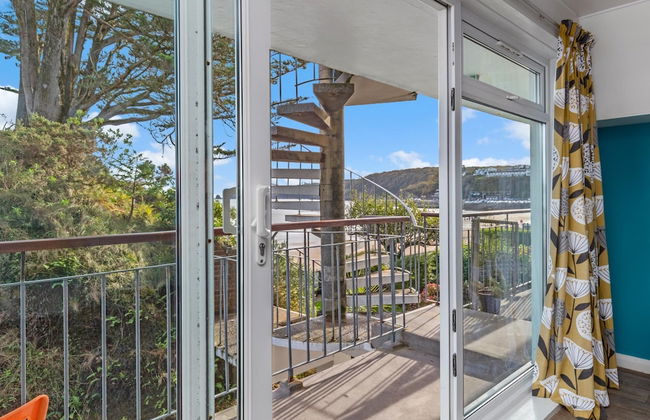 Swn Y Tonnau - Sea Front Apartment Spectacular Sea Views Parking Direct Beach Access - Foto 9