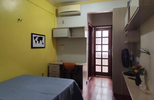 Casa com suítes privativas - Localização no centro, perto de serviços e pontos turísticos - Foto 19