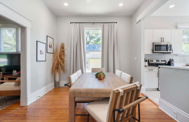 Modern Decor Walkable to Soco - Foto 15