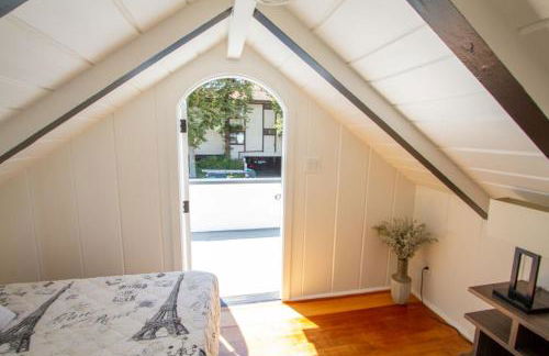 Dreamy Farmhouse in Studio City - Foto 38