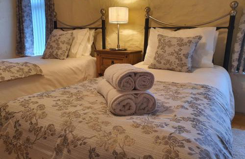 Gorse Hill Farm - Photo 12