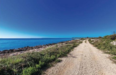 1 Bedroom Awesome Apartment In Kolan - Photo 24