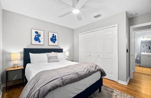 Peaceful Pearl Retreat- 5 Minutes to Downtown, 10 Minutes to Beach - Foto 8