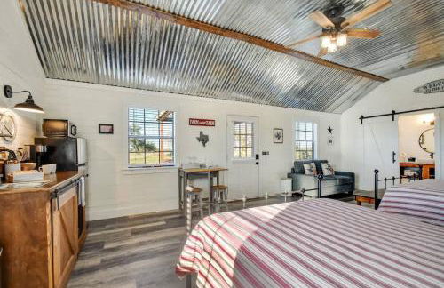 Windmill Meadows Cottages-firepit-hill Country Views!! - Photo 60